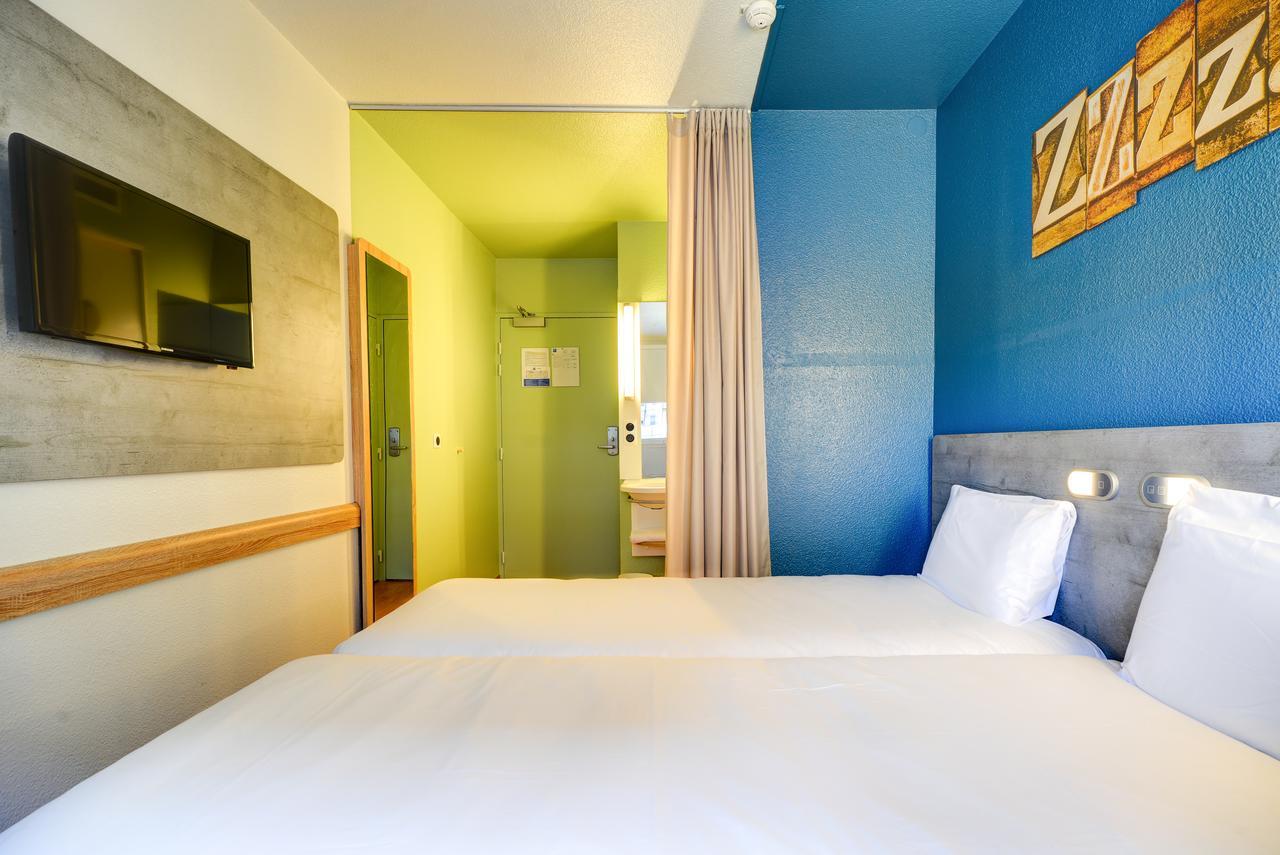 ibis budget Rueil Malmaison Exterior foto
