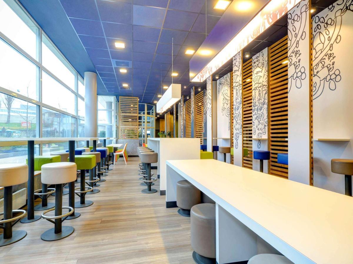 ibis budget Rueil Malmaison Exterior foto